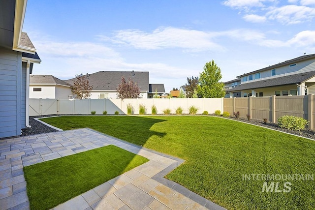 5445 S Mesa Trail Pl, Meridian, ID 83642 - view of yard with a patio area and a residential view