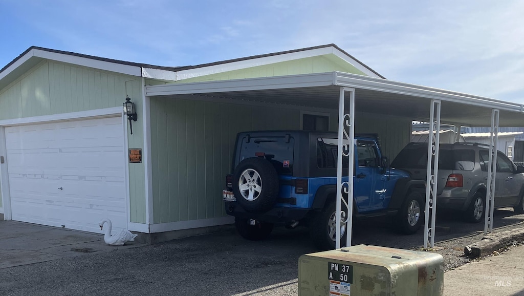 10703 Palm Dr, Boise, ID 83713