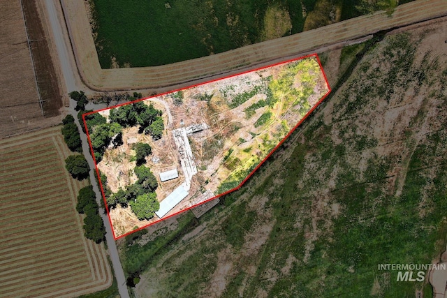 2327 Snapp Ln, Midvale, ID 83645
