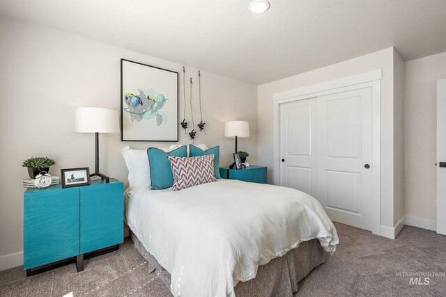 1210 Stirling Meadows Ct, Middleton, ID 83644 - bedroom featuring carpet floors, baseboards, and a closet