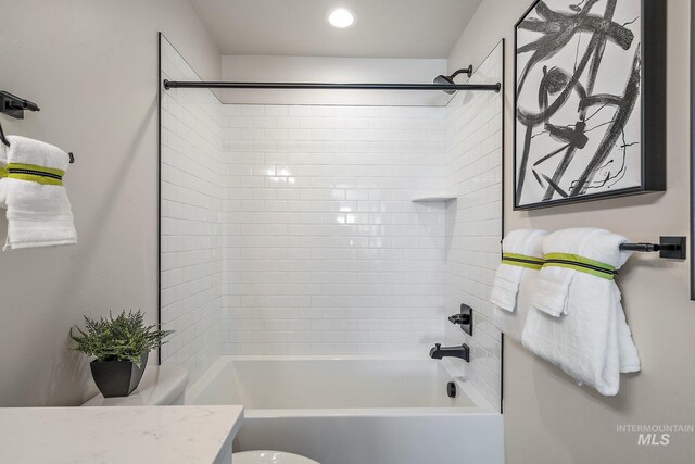 1210 Stirling Meadows Ct, Middleton, ID 83644 - bathroom with vanity, toilet, and bathtub / shower combination