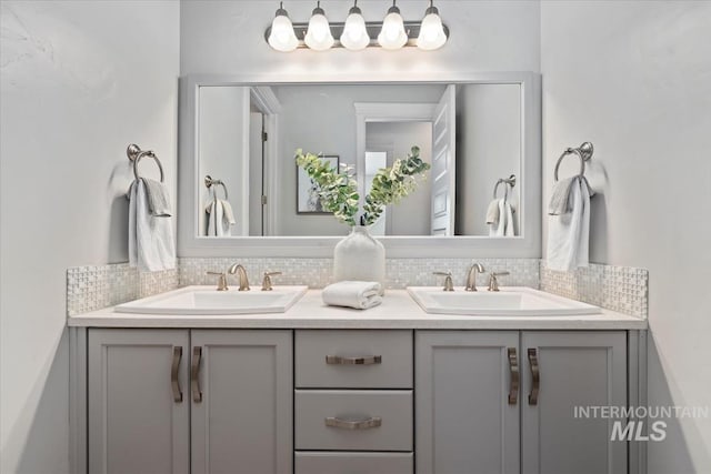 1552 W Windbreaker Ln, Eagle, ID 83616 - full bathroom with backsplash and double vanity