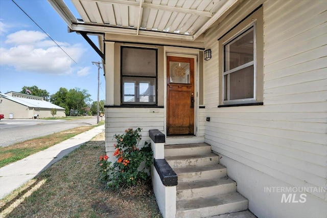 101 E 2nd St, Emmett, ID 83617 - view of exterior entry