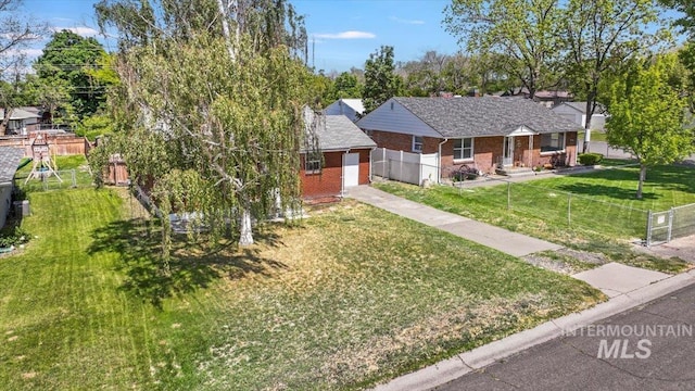 904 N 9th Ave, Buhl, ID 83316 - view of front of property with brick siding, concrete driveway, and a detached garage