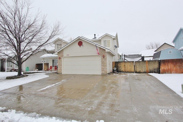 view of front facade with a garage