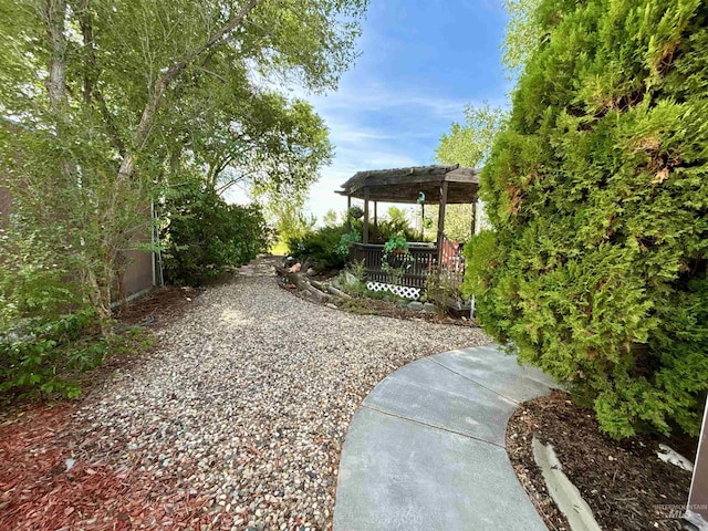 2934 SW Smith Rd, Mountain Home, ID 83647 - view of yard with a pergola
