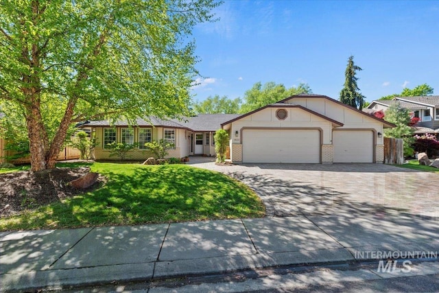 1825 E Seaside Ct, Boise, ID 83706 - single story home featuring brick siding, an attached garage, and driveway