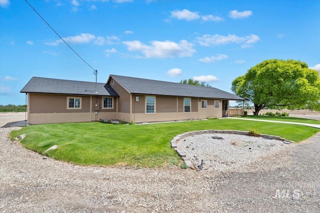 11716 S Emerald Rd, Nampa, ID 83686 - view of front of house with a front lawn