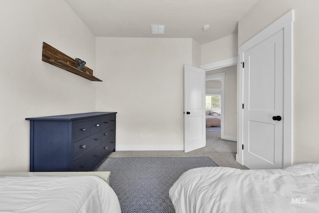 44 Shoemaker Dr, Horseshoe Bend, ID 83629 - carpeted bedroom with baseboards