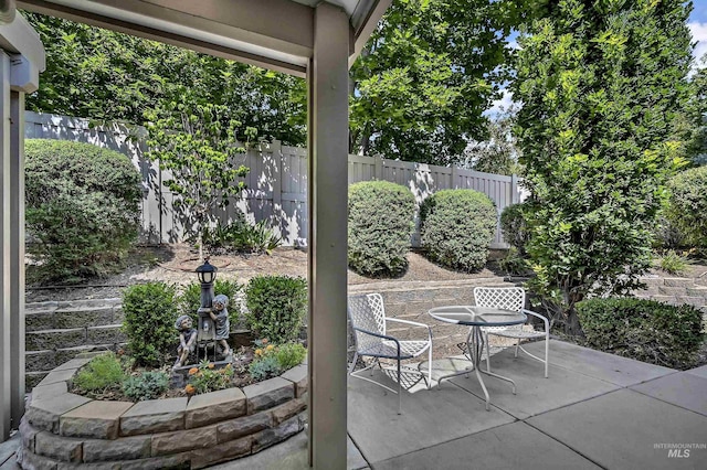 2814 N Cloverdale, Boise, ID 83713 - view of patio / terrace