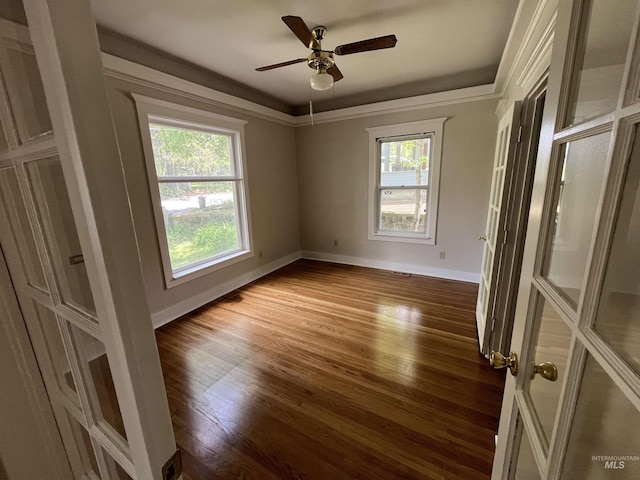 909 E 6th, Moscow, ID 83843 - unfurnished room featuring wood finished floors, baseboards, and ceiling fan