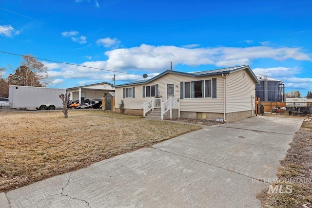 view of front of house with a front yard