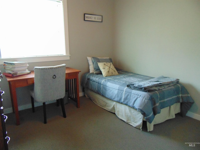 983 S St, Vale, OR 97918 - bedroom featuring carpet and baseboards