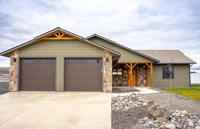 view of front facade with a garage