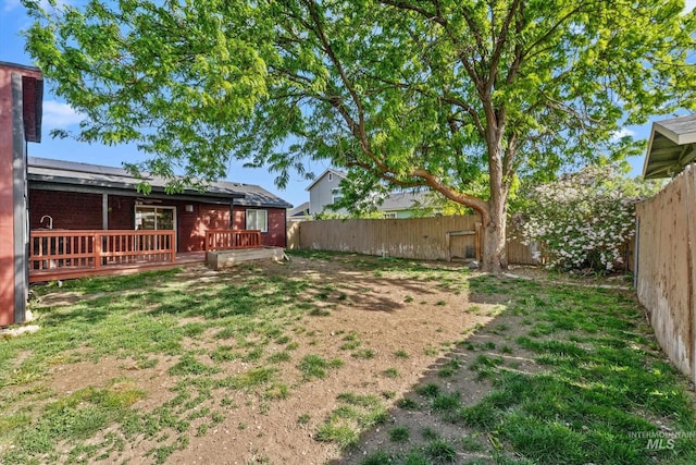 3004 Sandstone Pl, Caldwell, ID 83605 - view of yard featuring a deck