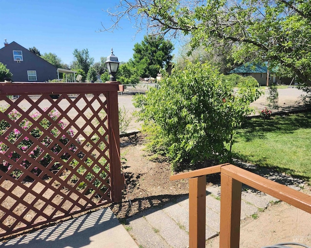 846 Wyoming St, Gooding, ID 83330 - view of yard