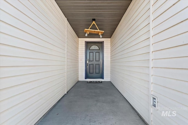 view of doorway to property