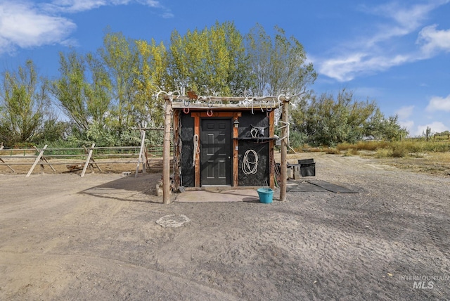 view of outbuilding