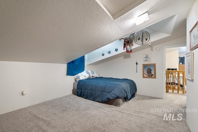 1015 E Park, Weiser, ID 83672 - bedroom with carpet flooring and a textured ceiling