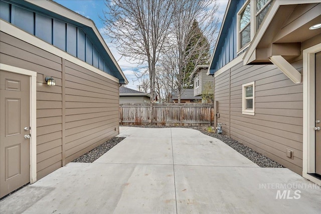 1512 N 28th St, Boise, ID 83703 - view of patio