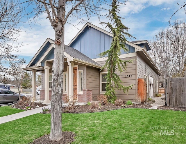 1512 N 28th St, Boise, ID 83703 - view of front of house featuring board and batten siding
