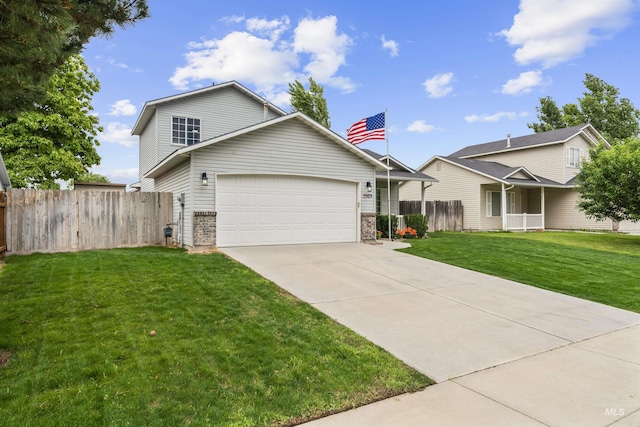 5509 Aspenwood Ave, Caldwell, ID 83607 - traditional home featuring a garage and driveway