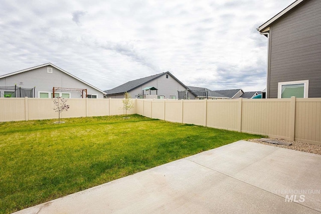 7666 E Lightfoot St, Nampa, ID 83687 - view of yard with a patio