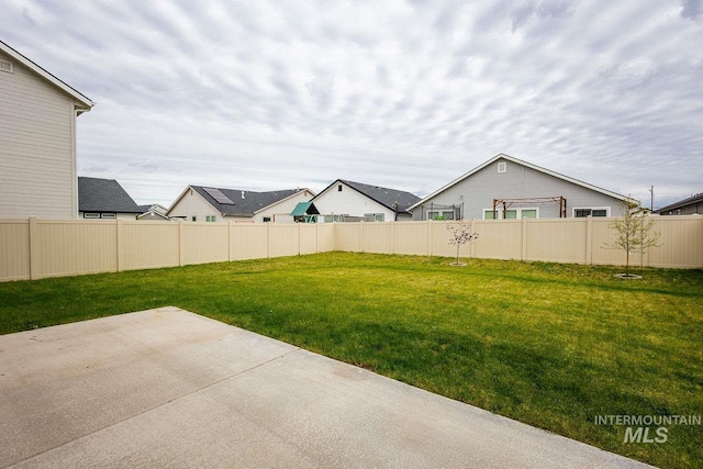 7666 E Lightfoot St, Nampa, ID 83687 - view of yard with a patio area