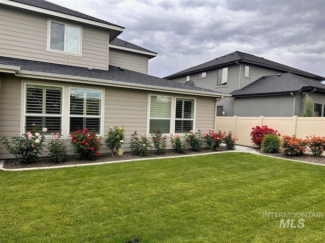 4071 S Twilight Rise Ave, Meridian, ID 83642 - view of front facade featuring roof with shingles