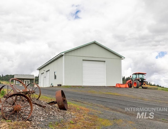 1027 Larkspur, Moscow, ID 83843 - view of detached garage