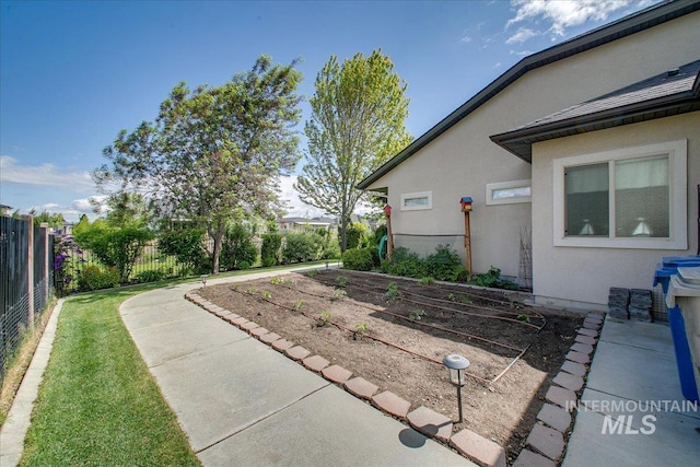 10318 W Adirondack Ct, Star, ID 83669 - view of yard with a garden