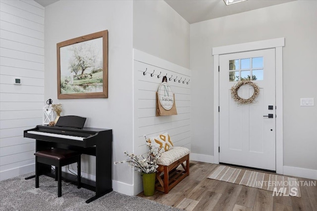 942 Paintbrush, Kimberly, ID 83341 - mudroom with wood finished floors and baseboards