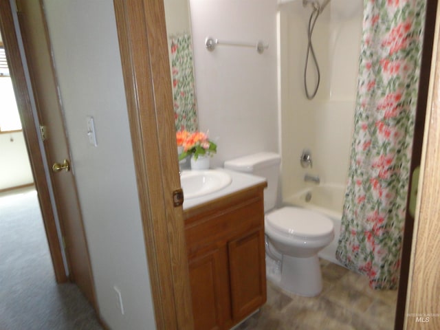 909 W Oakmont Ave, Nampa, ID 83686 - full bathroom featuring shower / bath combo, vanity, and toilet