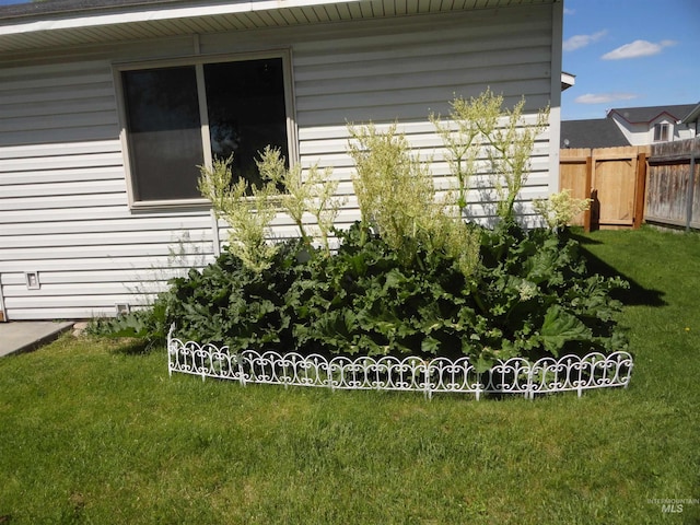 909 W Oakmont Ave, Nampa, ID 83686 - view of home's exterior