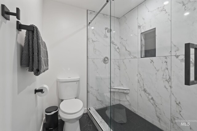 22168 Rio Vista Dr, Caldwell, ID 83607 - full bath with toilet and a marble finish shower