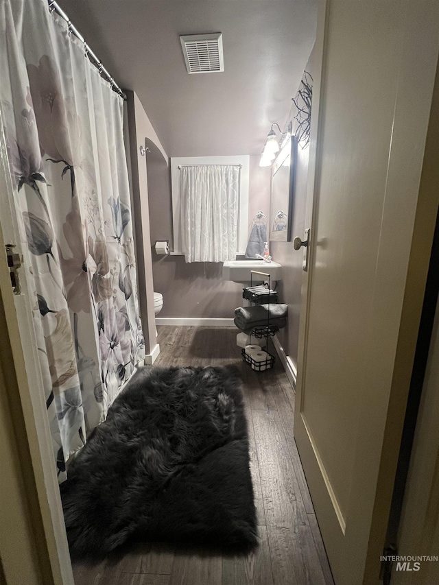 1351 Poplar, Twin Falls, ID 83301 - full bath with hardwood / wood-style floors and a shower with curtain