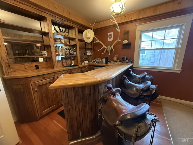 1351 Poplar, Twin Falls, ID 83301 - indoor wet bar with wood finished floors and baseboards