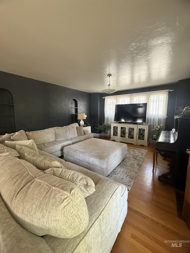 1351 Poplar, Twin Falls, ID 83301 - living area with wood finished floors