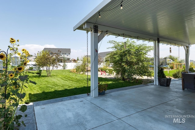 120 Pilgrim Way, Middleton, ID 83644 - view of patio / terrace with a trampoline