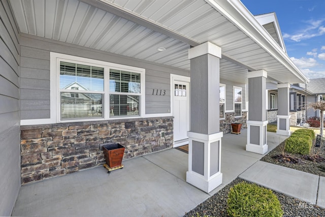 view of patio featuring covered porch