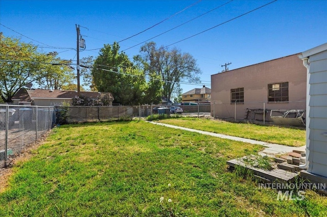816 Denver St, Caldwell, ID 83605 - view of yard