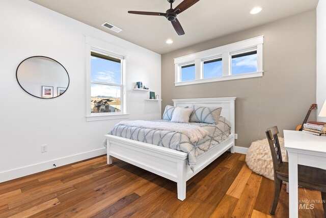 8490 W Mirror Pond Dr, Boise, ID 83714 - bedroom featuring recessed lighting, visible vents, wood-type flooring, and baseboards