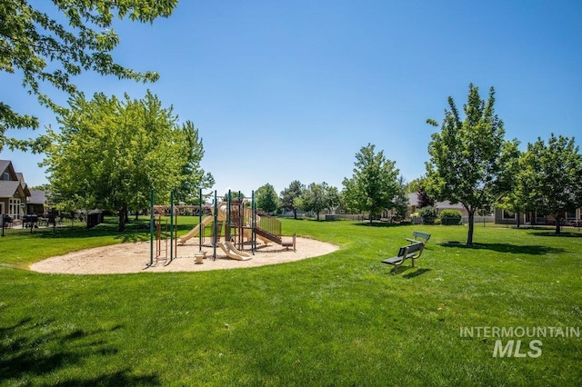 178 W Lava Falls Dr, Meridian, ID 83646 - communal playground featuring a lawn