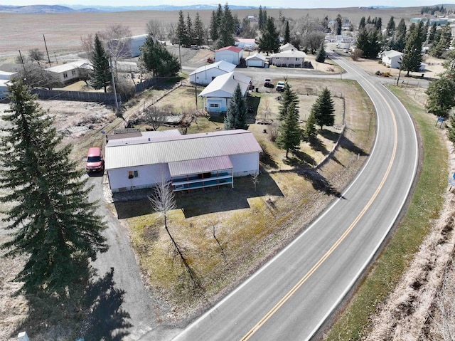 103 Beech St, Nezperce, ID 83543 - birds eye view of property featuring a residential view and a mountain view