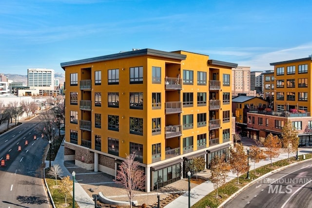 880 W River St, Boise, ID 83702 - view of building exterior