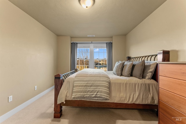 bedroom featuring carpet floors