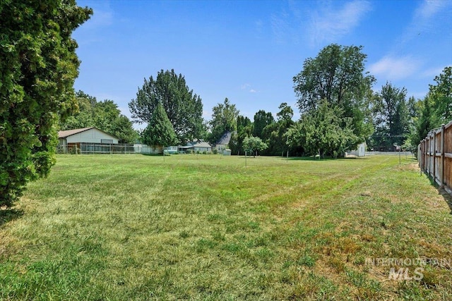 Listing photo 3 for 4717 W Holmes, Boise ID 83706