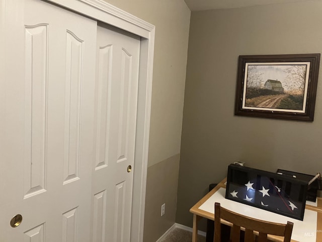 recreation room featuring baseboards