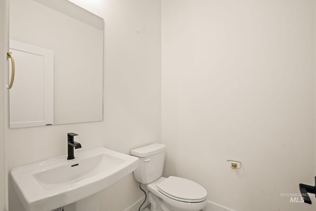 1724 Black Elm, Star, ID 83669 - bathroom featuring baseboards