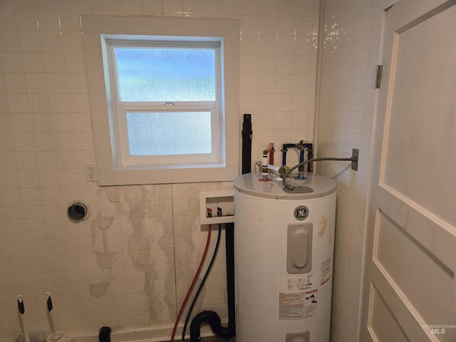 628 Main St, Orofino, ID 83544 - utilities featuring electric water heater